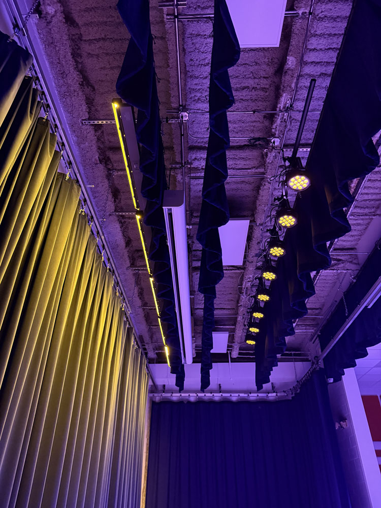 lights-ceiling Elmore Theatre - Savannah State University - new AV system and lighting